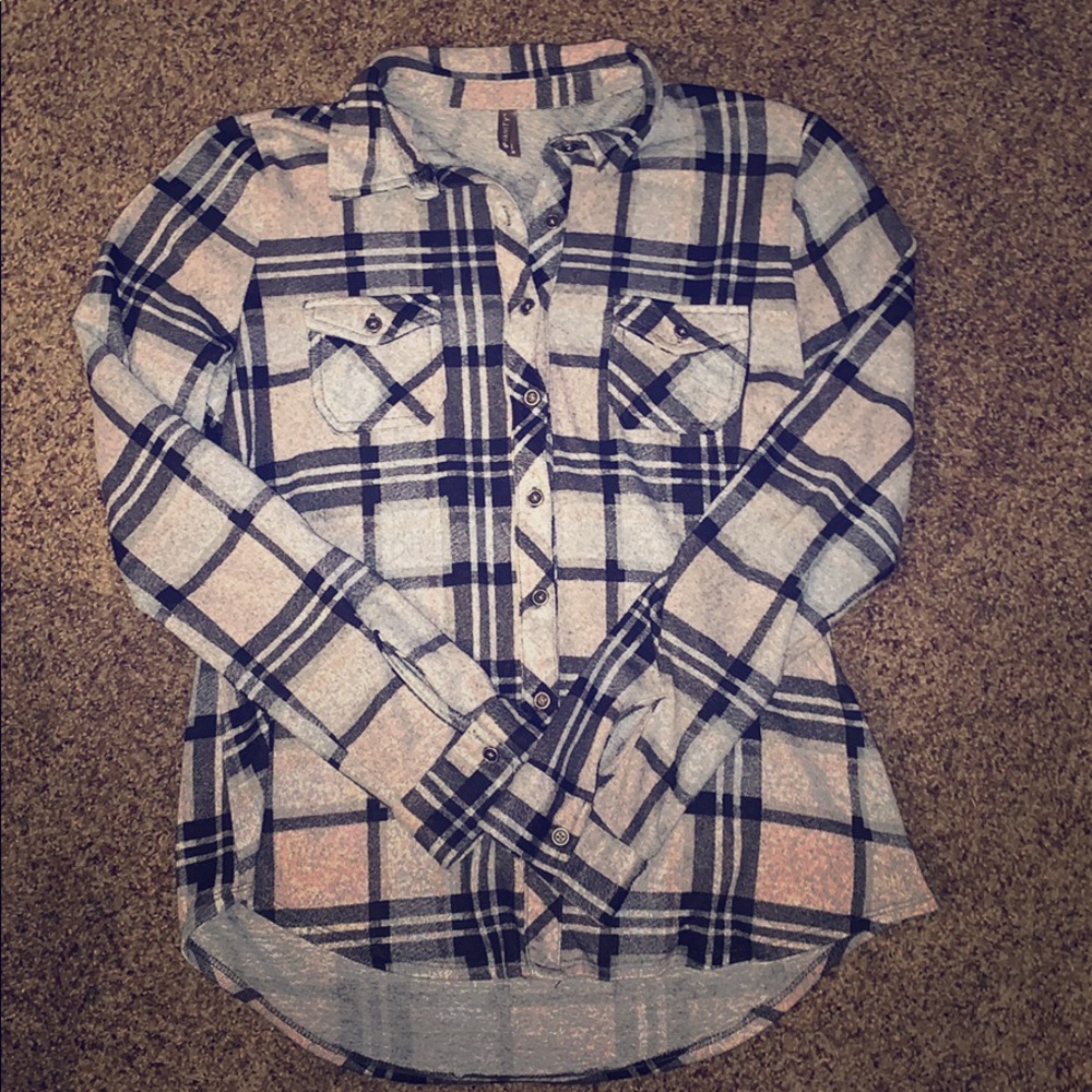 Vanity Medium Flannel